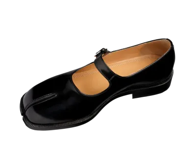 Maison Margiela Women's Tabi Mary-Janes "Black"