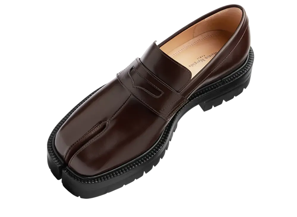 メゾンマルジェラ ウィメンズ タビ ローファー "ブラウン"