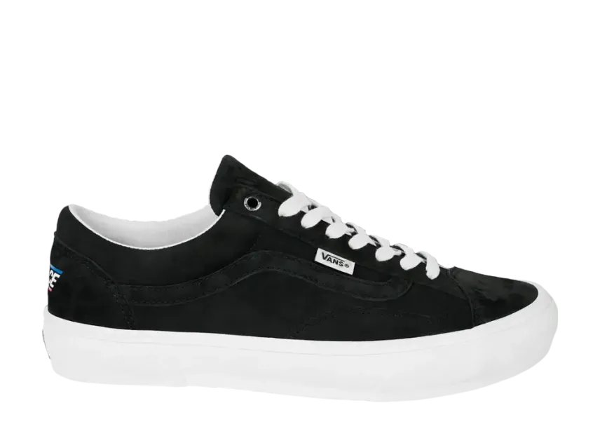 パレス スケートボード × バンズ スケートオールドスクール36 "ブラック"