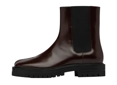 Maison Margiela Women's Tabi Chelsea Boots "Brown"