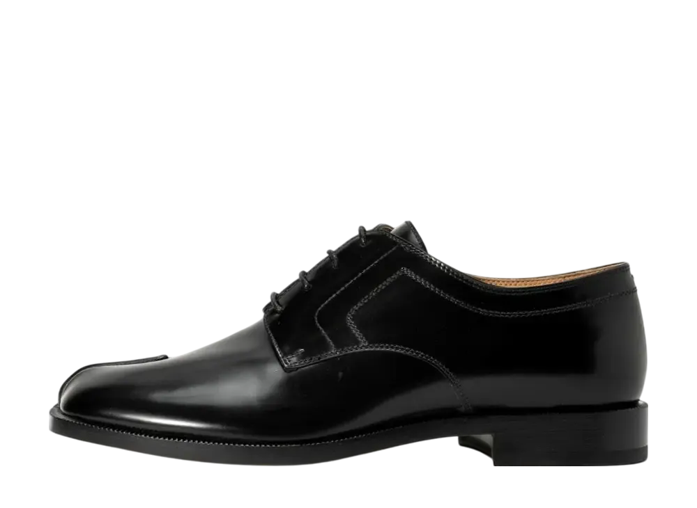 Maison Margiela Tabi Lace-Ups "Black"