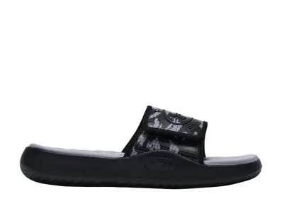 アンダーアーマー UAイグナイトプロ8 グラフィック スライド "ブラック/アンスラサイト"