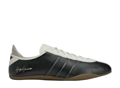 アディダス ワイスリー トーキョー "ブラック/ブラック/オービットグレー"