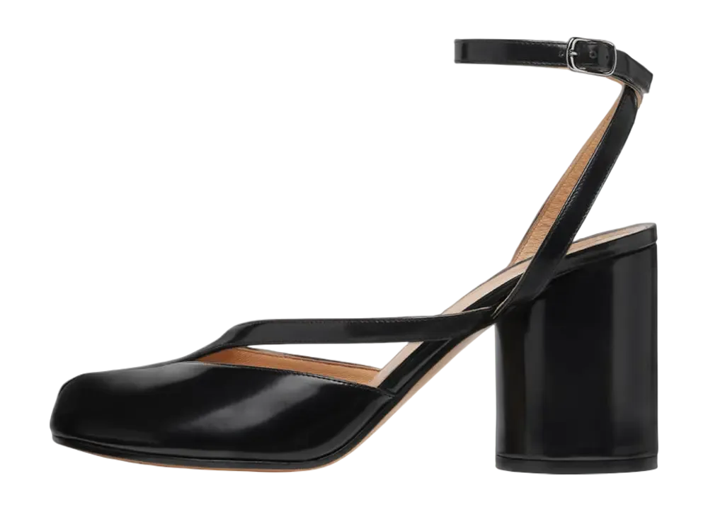 メゾンマルジェラ ウィメンズ タビ パンプスサンダル "ブラック"