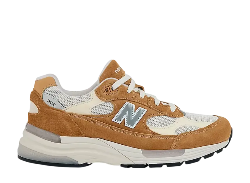 ニューバランス 992 "スウィートキャラメル/カルシウム"