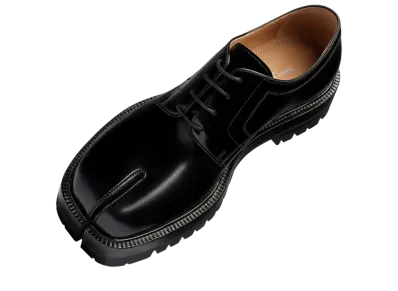 Maison Margiela Women's Tabi Lace-Ups "Black"