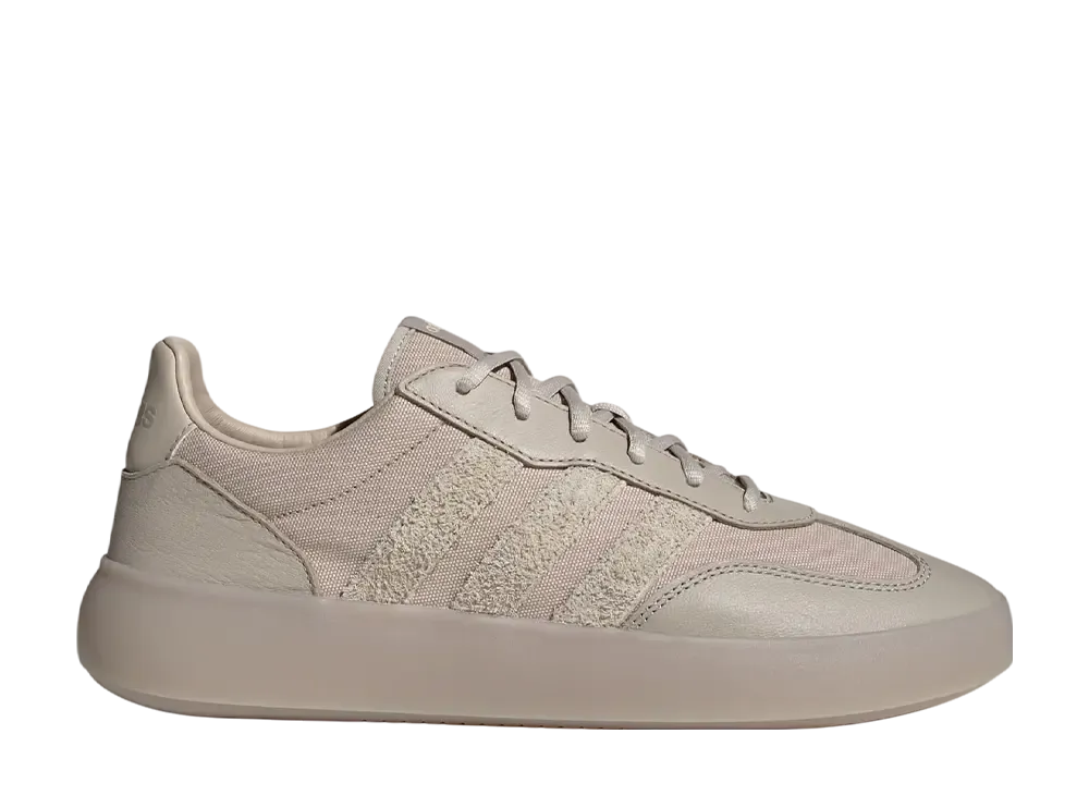 アディダス バレダデコード "ワンダーベージュ"