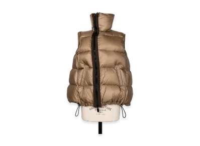 sacai Puffer Vest "Dark Beige"