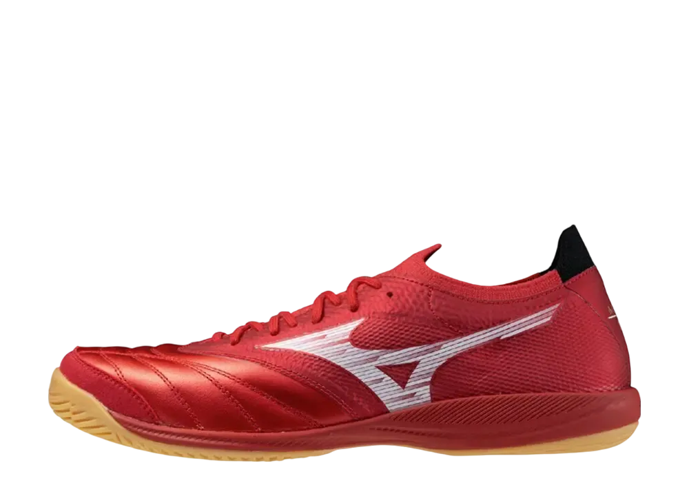 ミズノ モレリアネオ サラ β ジャパン イン "ルビーレッド/ホワイト"