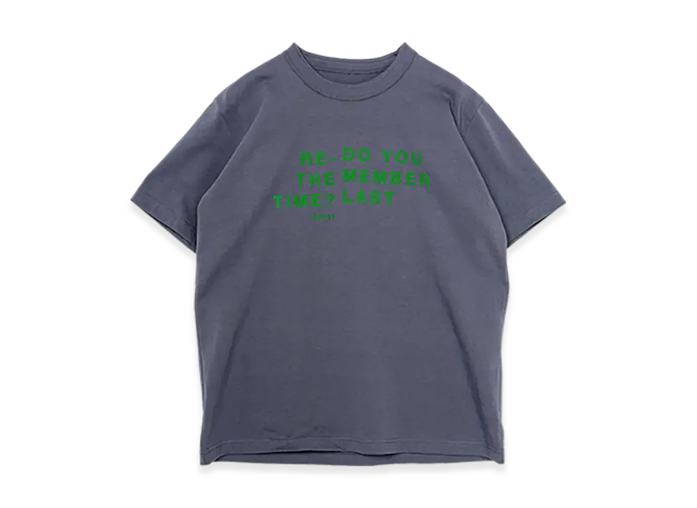 サカイ フロッキー プリント Tシャツ "グレー"