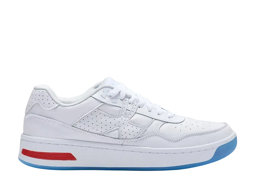 アンダーアーマー UAスポーツ コート "ホワイト"