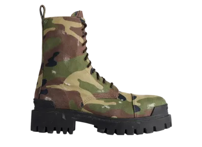 バレンシアガ ストライク 20mm ブーツ カモプリント "ダークグリーン"