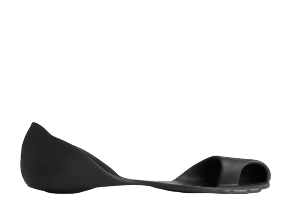 バレンシアガ ゼロ スニーカー "ブラック"