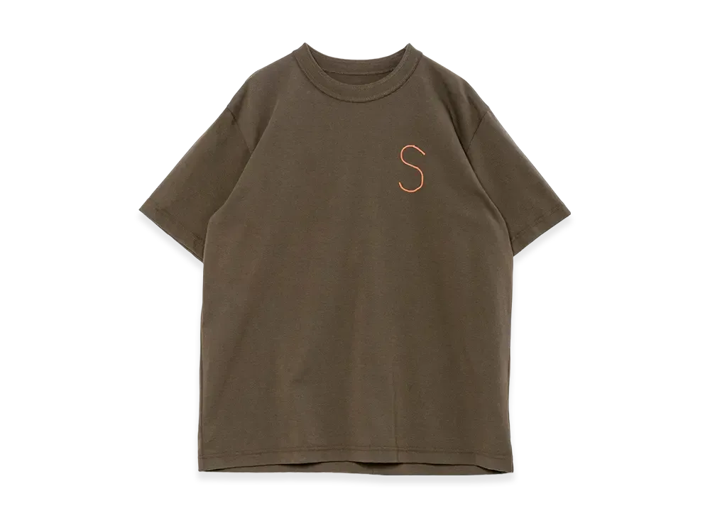 サカイ グラフィックプリント Tシャツ "ダークカーキ"