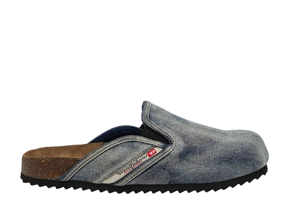 ディーゼル D-ウッドストック スリッポン "ダークブルー"