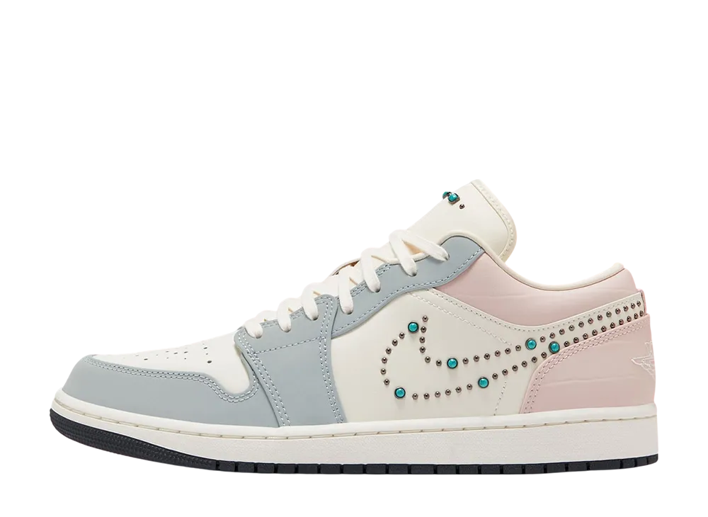 ナイキ ウィメンズ エアジョーダン1 ロー "ターコイズ"