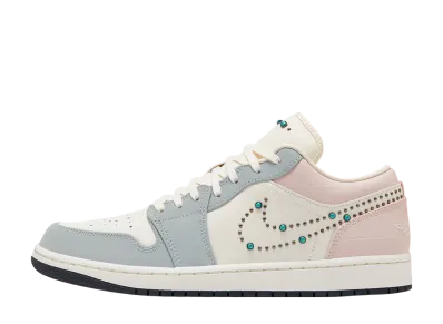 ナイキ ウィメンズ エアジョーダン1 ロー "ターコイズ"