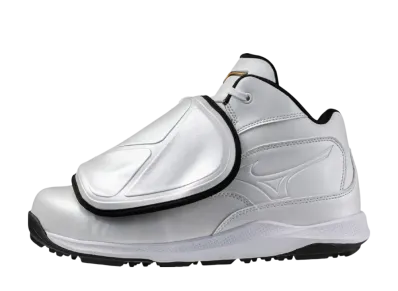 ミズノ クッションレボプロ アンパイア "ホワイト/ホワイト"