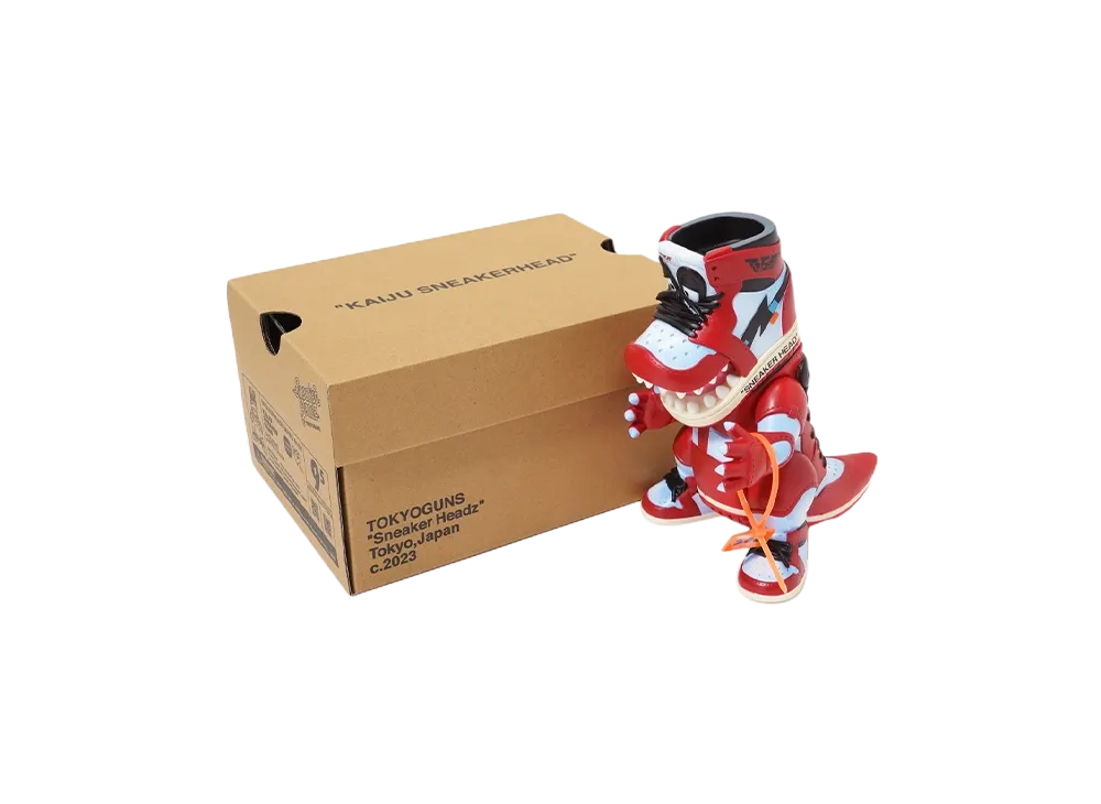 SNKRDUNK×TOKYOGUNS Soft Vinyl Toy "Sneakerhead" Exclusive "Ex CHICAGO"