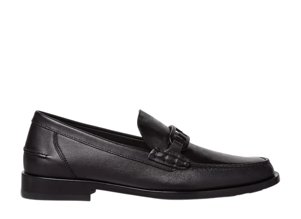 フェンディ オーロック ローファー "ブラック"