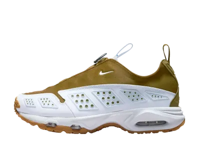 ナイキ エアマックスサンダー "オリーブフラック/ブルーティント"