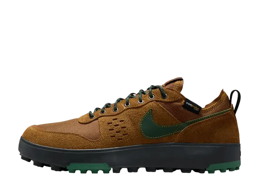 ナイキ C1TY プレミアム コーデュラ "ライトブリティッシュタン/ブラック/ファー"