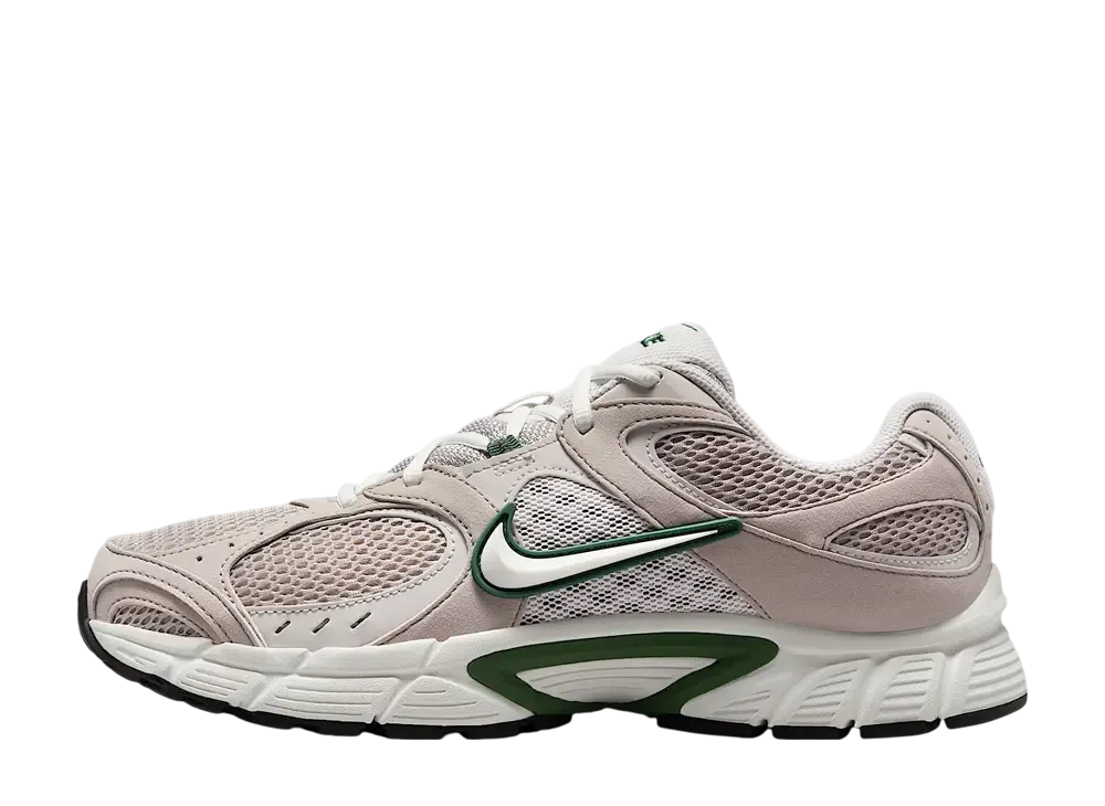 ナイキ V5 ランナー "カレッジグレー/バストグレー/ファー/サミットホワイト"