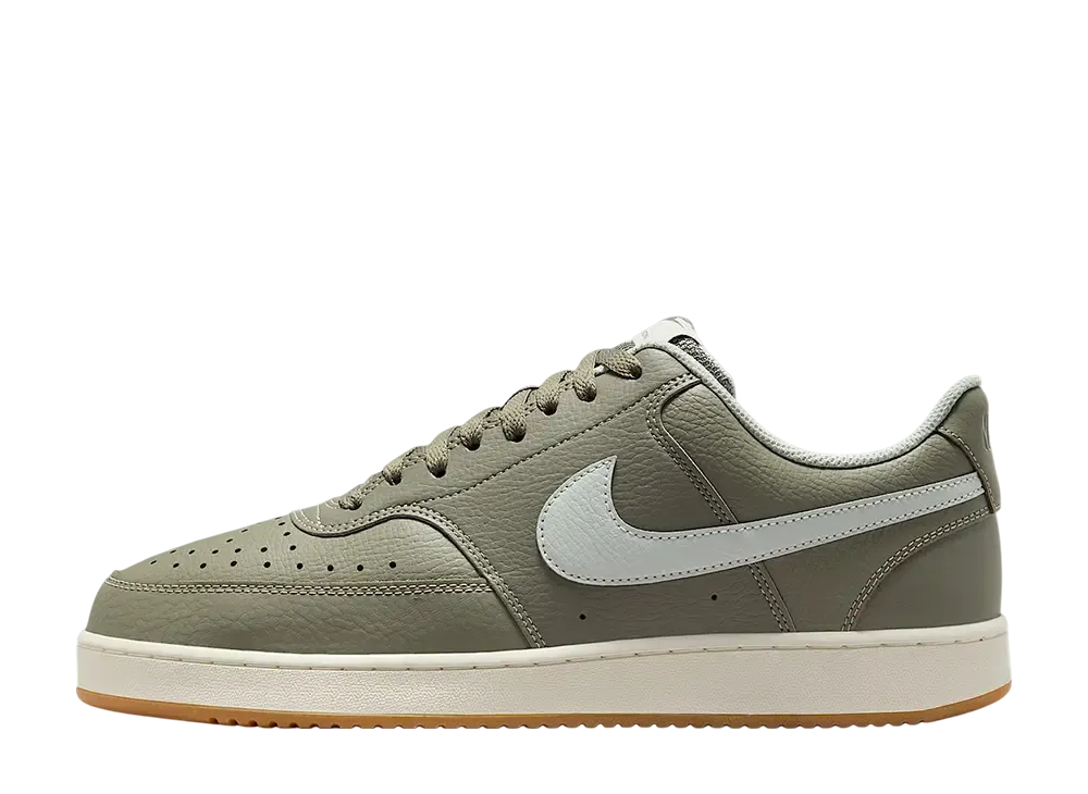 ナイキ コートビジョン ロー "ライトアーミー/セイル/ガムライトブラウン/ライトシルバー"