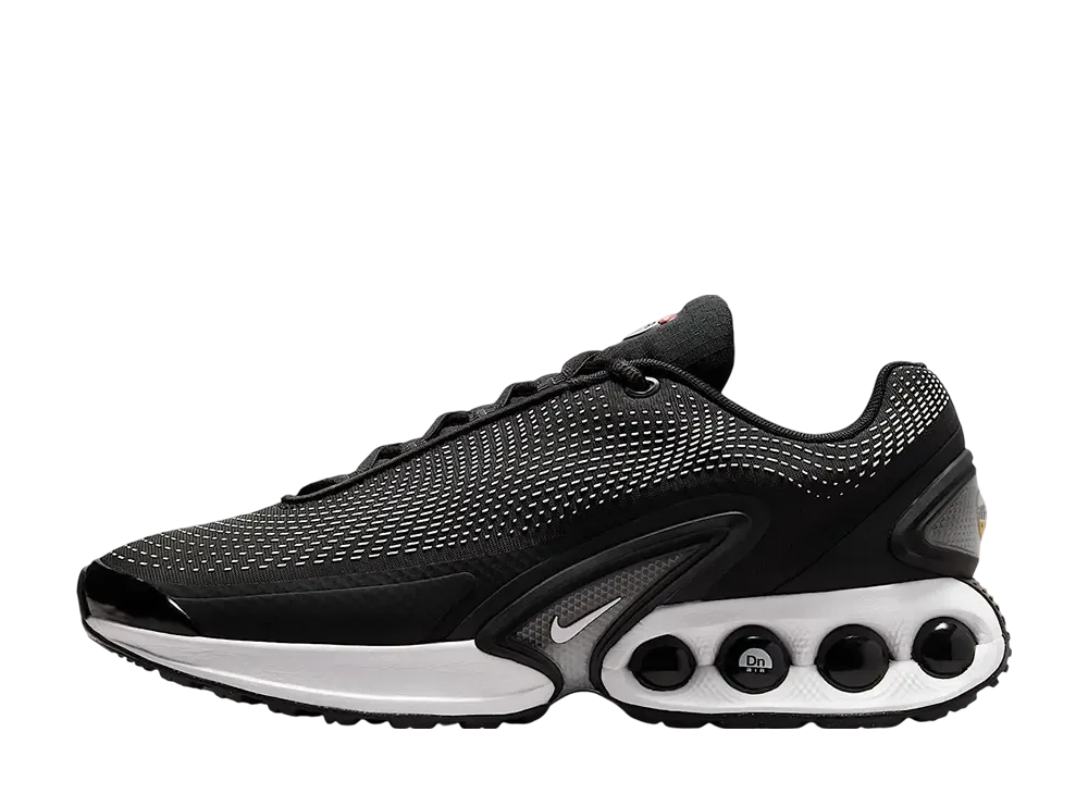 ナイキ エアマックスDN "ブラック/ウルフグレー/ホワイト"