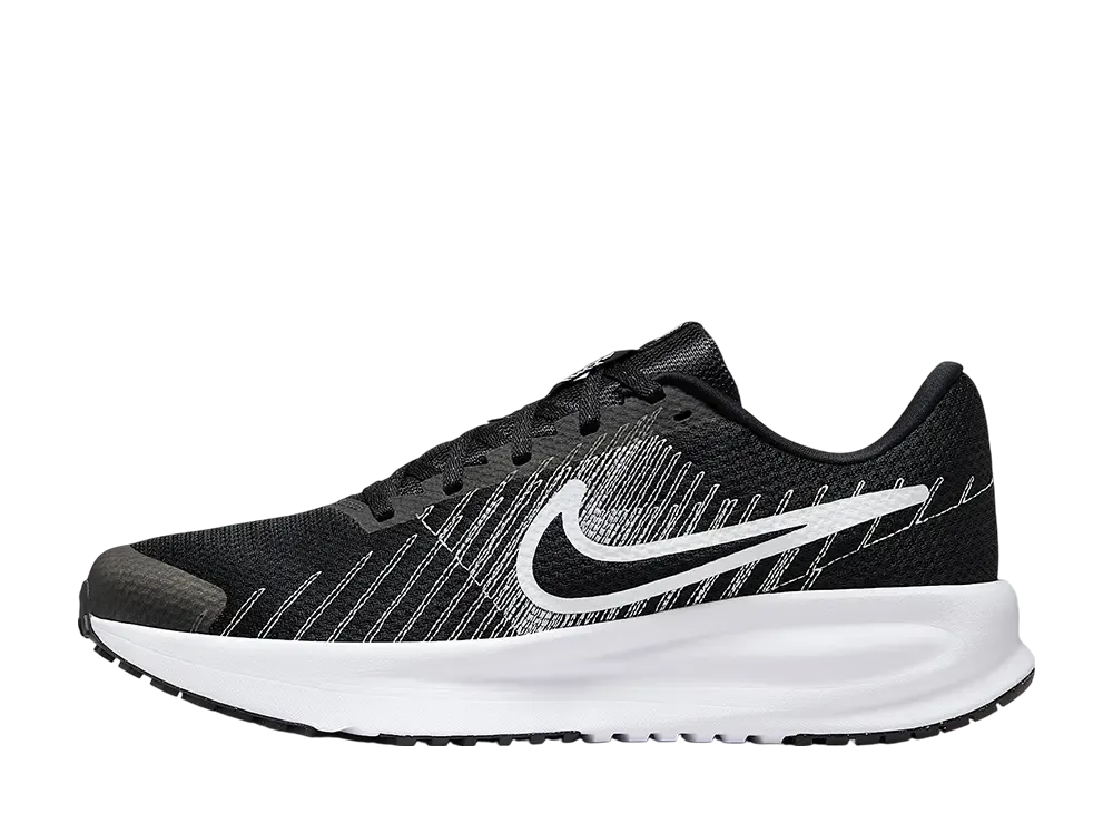 ナイキ ラン デファィ "ブラック/ホワイト"