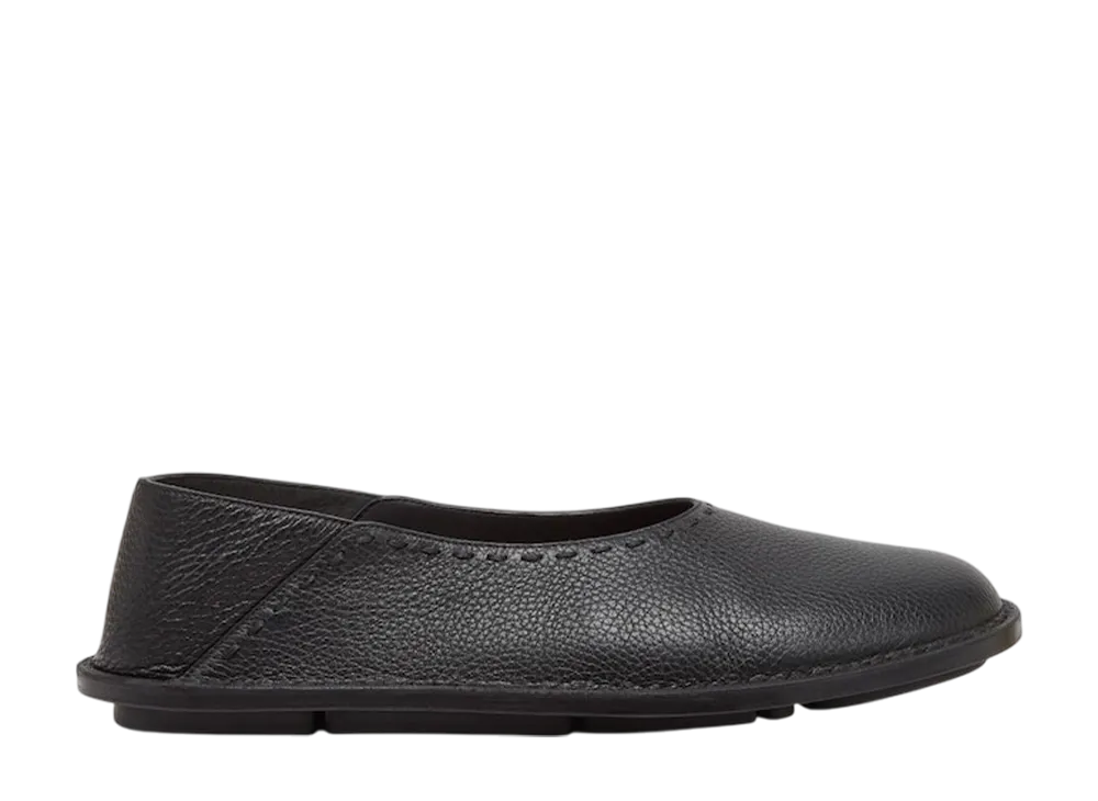 FENDI Flat Room Shoes "Black"