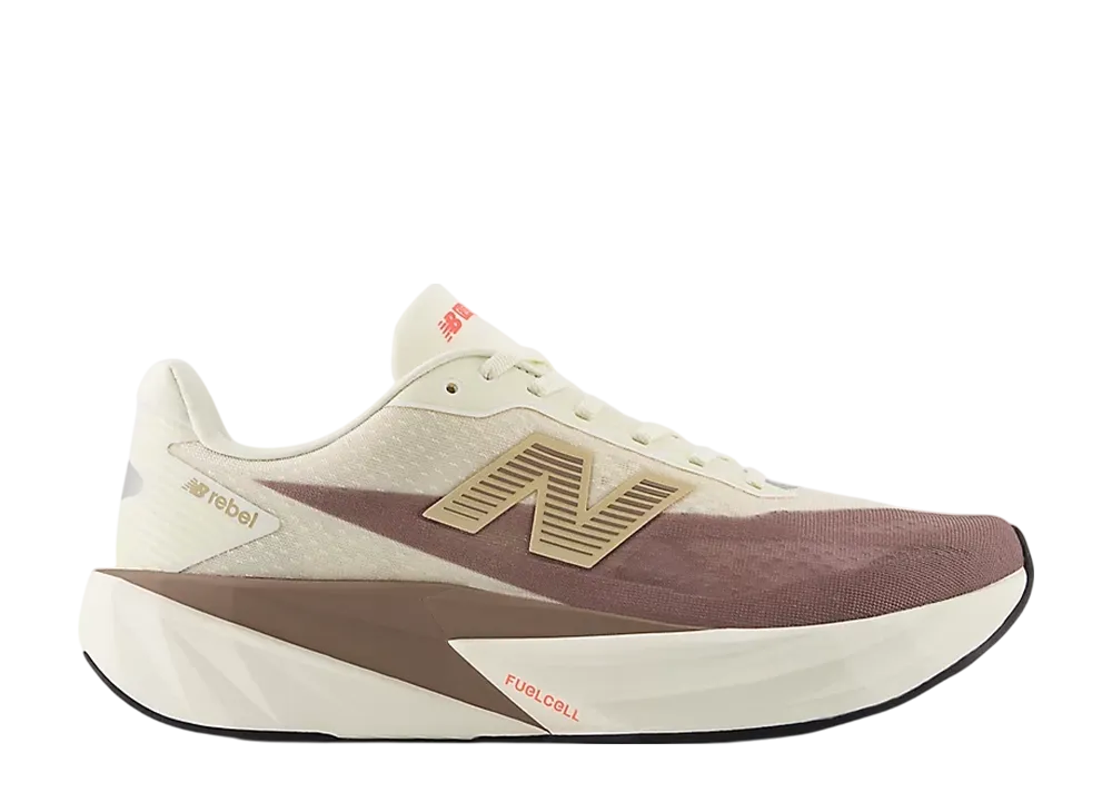 ニューバランス フューエルセル レベルV5 "アンゴラ/アースシャドウ/シーソルト"