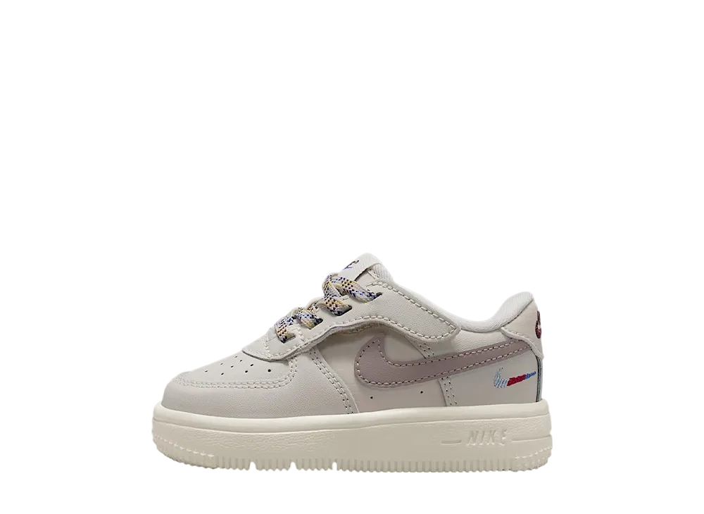 ナイキ TD エアフォース1 ロー LV8 イージーオン "ライトオールウッドブラウン/バーガンディクラッシュ/コメットブルー/モルト" (キッズ)