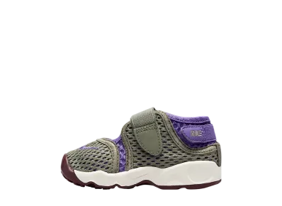 ナイキ TD リフト2 "ライトアーミー/セイル/バーガンディクラッシュ/ワイルドバイオレット" (キッズ)