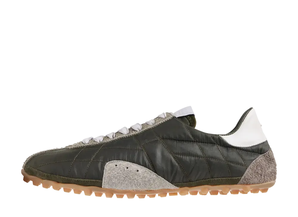 メゾンマルジェラ ウィメンズ スプリンターズ "ダークグリーン/ホワイト"