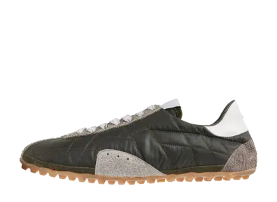 メゾンマルジェラ ウィメンズ スプリンターズ "ダークグリーン/ホワイト"