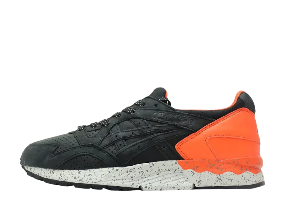 アンディフィーテッド × アシックス ゲルライト5 "フォルスフラッグ"