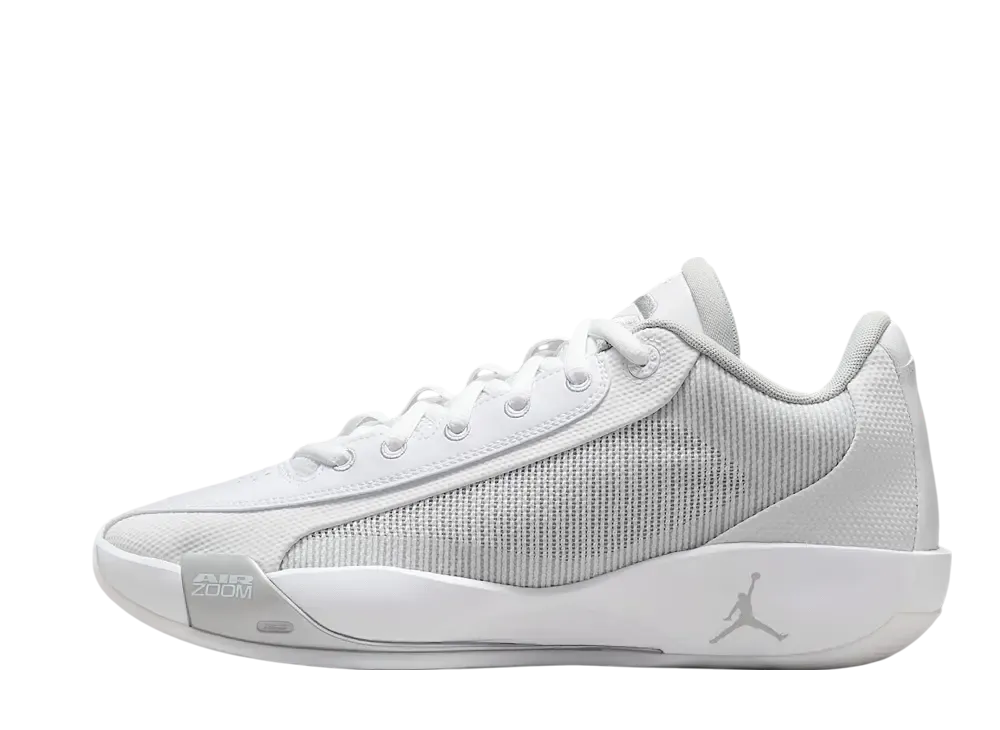 ナイキ ジョーダン ルカ77 "ホワイト/グレーフォグ"