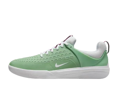 Nike SB Zoom Nyjah 3 "Enemel Green/White"