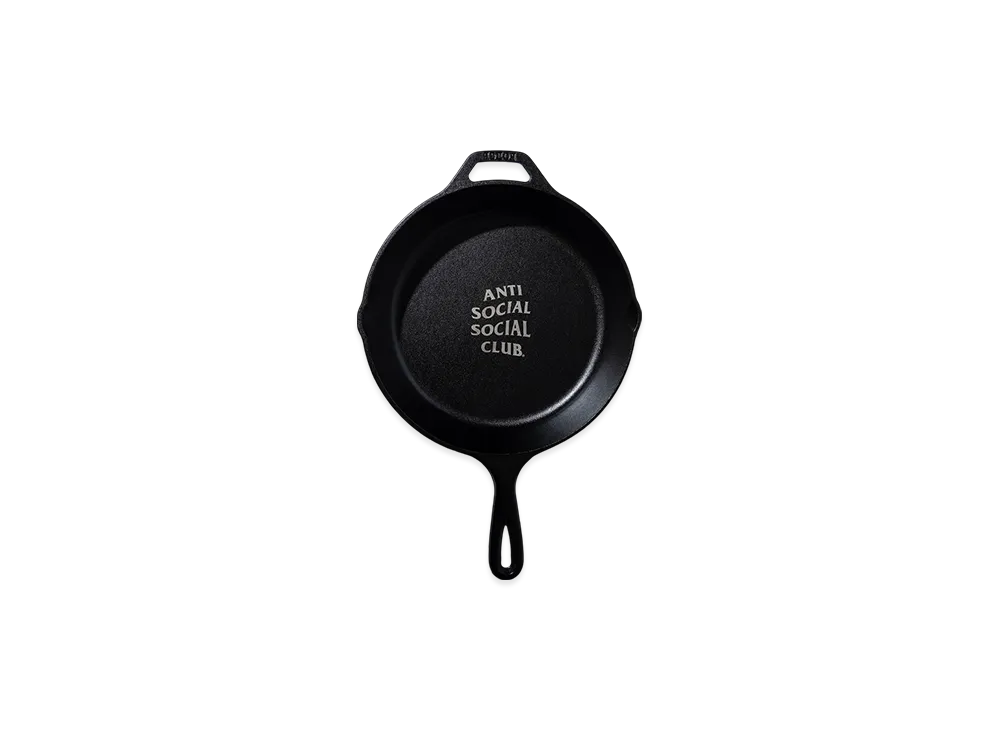 ANTI SOCIAL SOCIAL CLUB I FEEL NUMB Lodge Cast Iron Skillet "Black"