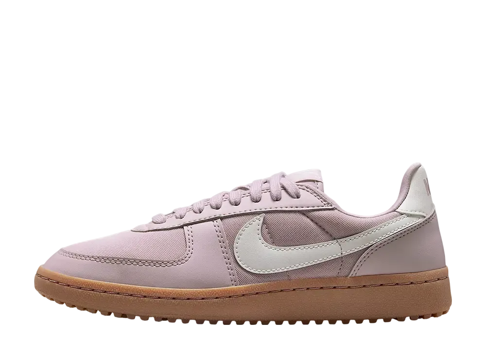 ナイキ ウィメンズ フィールドジェネラル "プラチナムバイオレット/ガムダークブラウン/セイル"