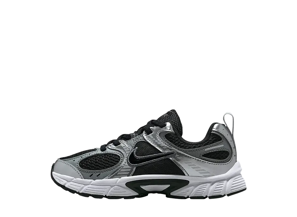 ナイキ PS V5 RNR "ブラック/アンスラサイト/スモークグレー/ブラック" (キッズ)