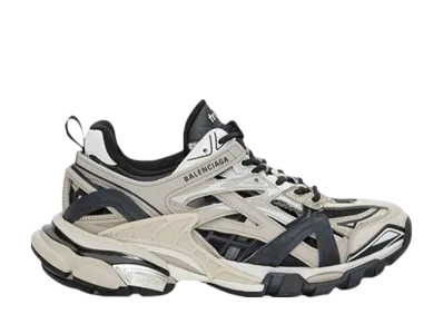 バレンシアガ ウィメンズ トラック.2 スニーカー "ベージュ/ブラック"