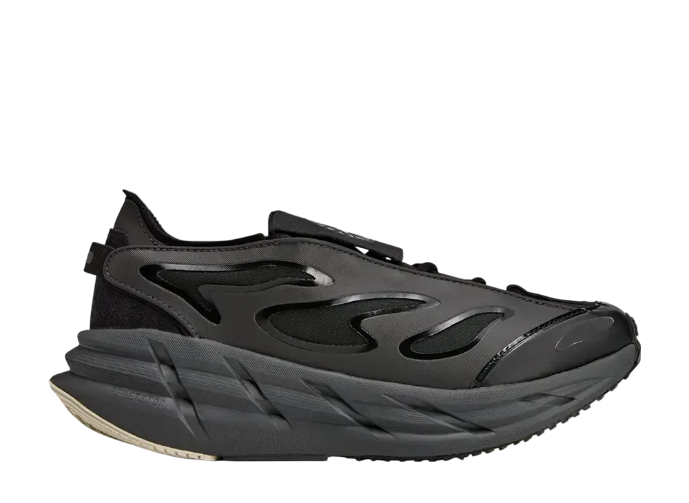 Stella McCartney × adidas Adistar "Core Black/Utility Black/Almond Milk-Smc"