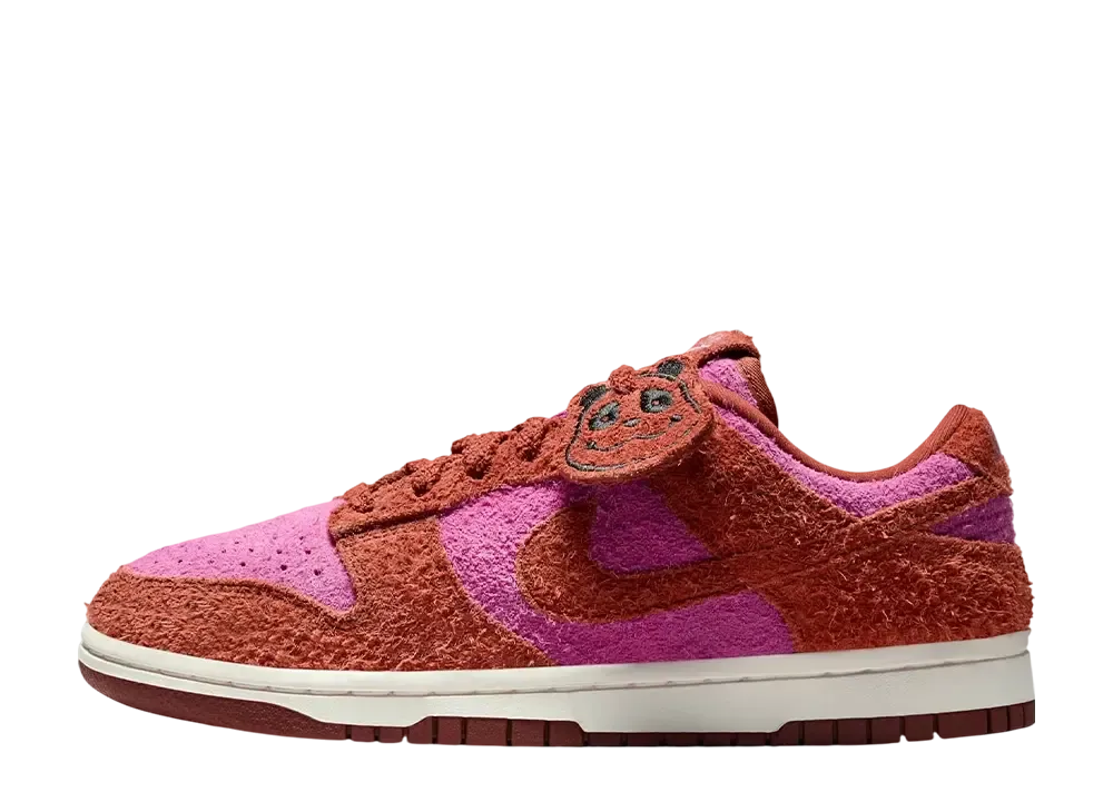 Nike Dunk Low SE "Fur Panda/Picante Red"