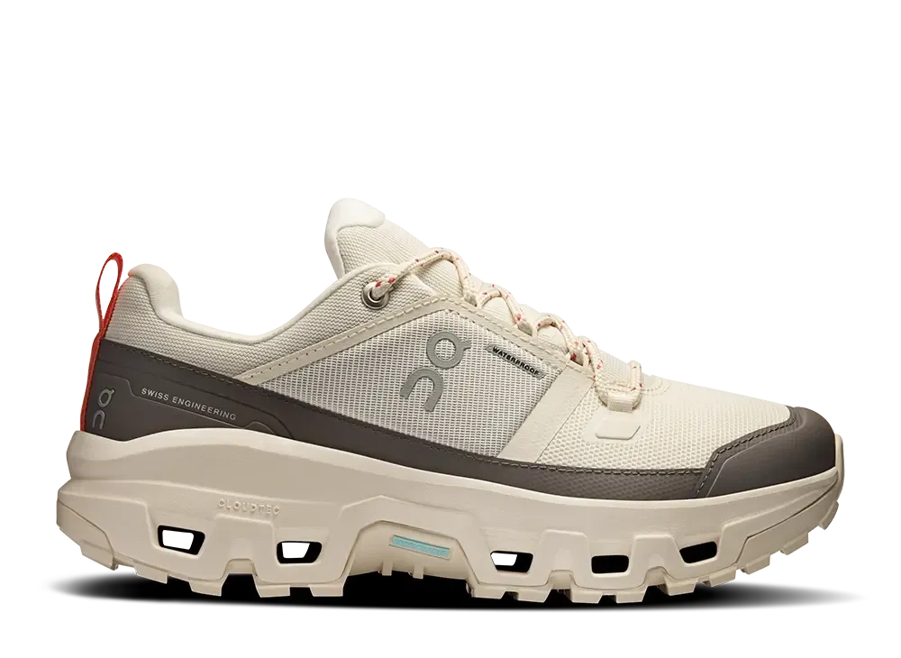 オン ウィメンズ クラウドロック ロー ウォータープルーフ "アイボリー"