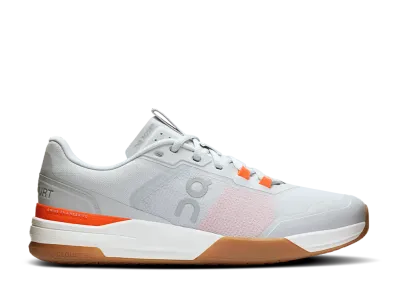 On The Roger Advantage Pro "Glacier/White"