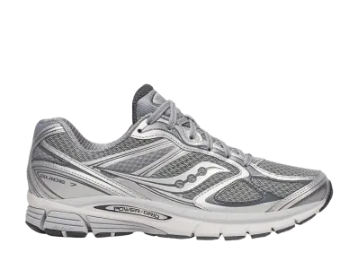 サッカニー プログリッド ガイド7 "グレー/シルバー"