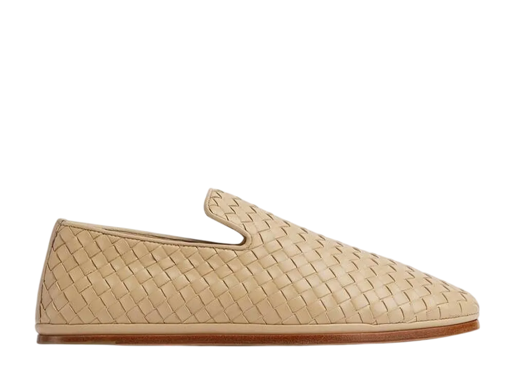 BOTTEGA VENETA サンデー スリッパ Bottega Veneta® Men's Sunday Slipper in Black. Shop online now.