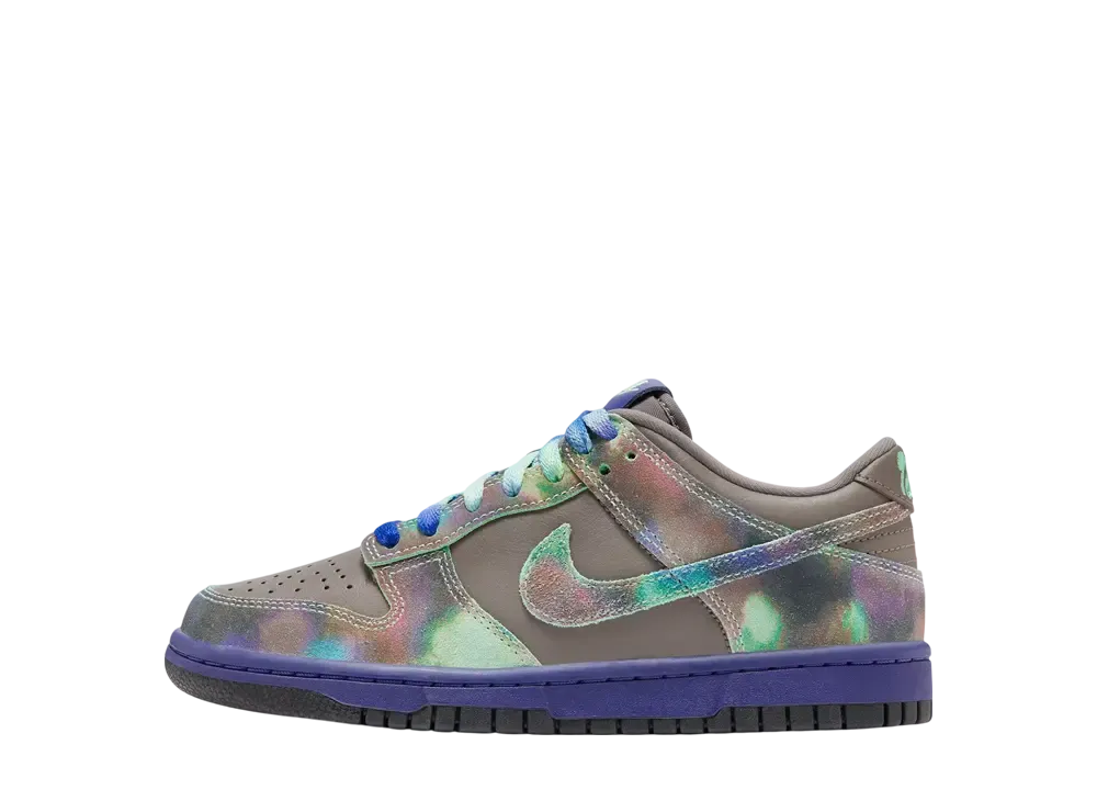 ナイキ GS ダンク ロー "パンダ/ケイブストーン" (キッズ)